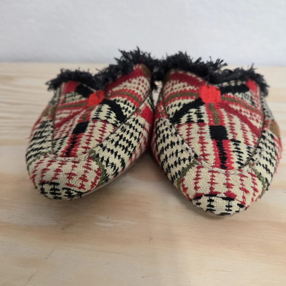 Free People Red Black Cream Patterned Pointed Fringe Mules